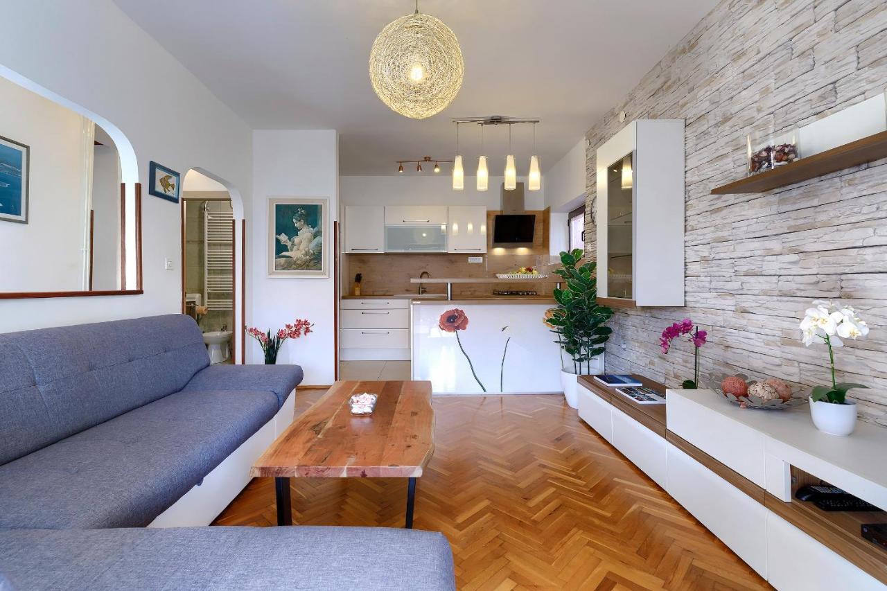 Stylish Flats With Two Bedrooms In 프레멘투라 외부 사진
