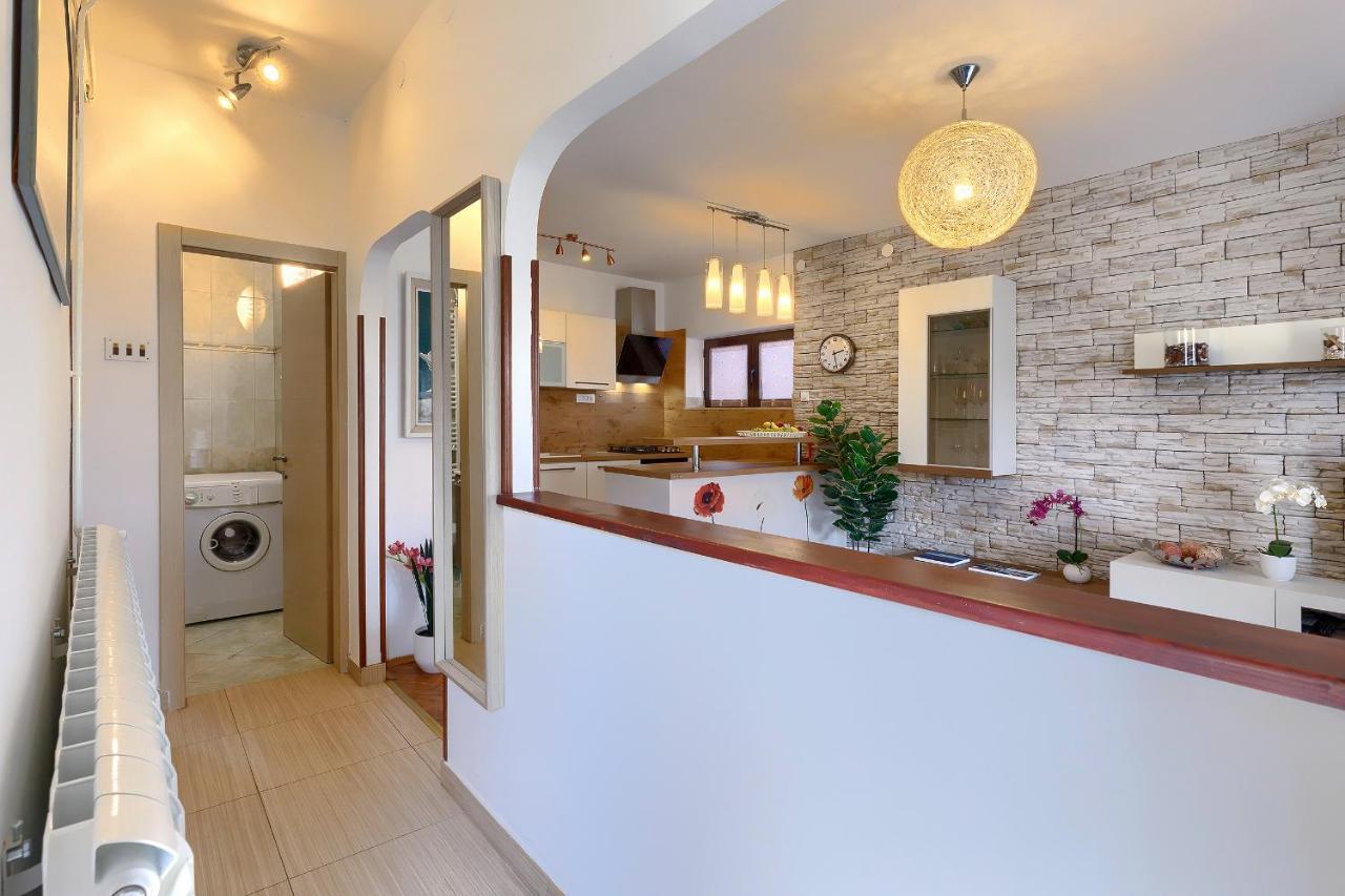Stylish Flats With Two Bedrooms In 프레멘투라 외부 사진